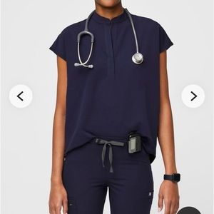 Figs Rafaela oversized scrub top